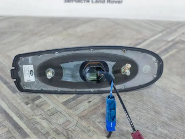 Антенна плавник на крышу Range Rover 3 L322 05+