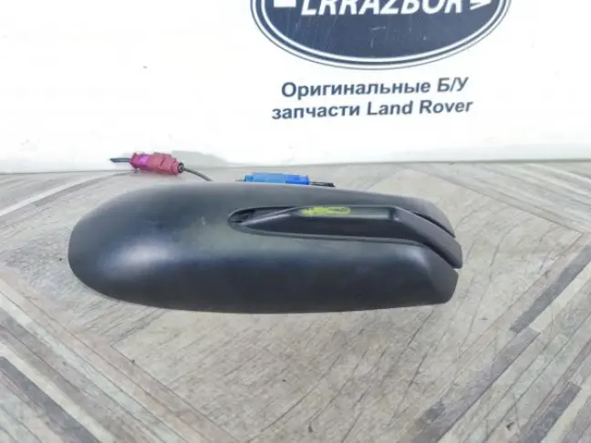 Антенна плавник на крышу Range Rover 3 L322 05+