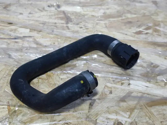 Патрубок системы охлаждения Range Rover L322 02-09