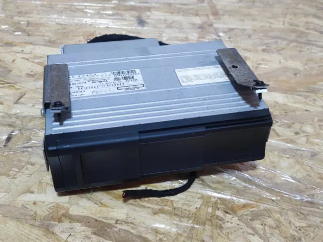 Ченджер компакт дисков Range Rover L322 07-12