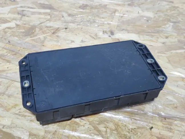 Блок предохранителей под капот Range Rover L322