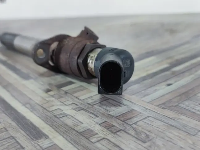 Форсунка топливная Range Rover L322 3.6 2,7,4,5 ц