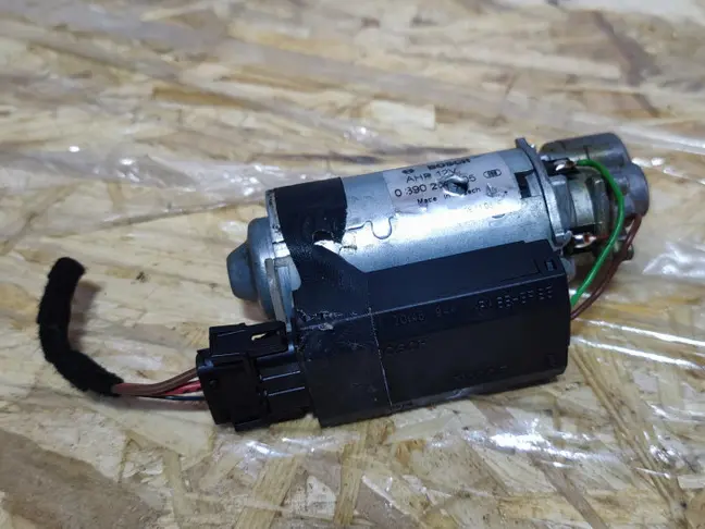 Моторчик рулевой колонки Range Rover L322 02-09