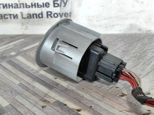 Кнопка открывания бардачков Range Rover L322 07-09