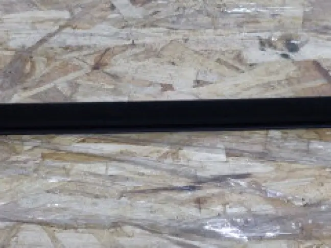 Молдинг стекла заднего правого Range Rover L322