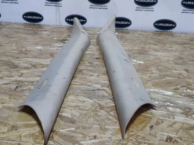 Обшивки стоек лобового стекла Range Rover L322