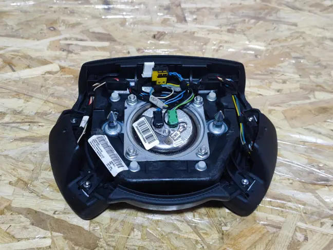 Подушка безопасности в руль Range Rover 3 L322