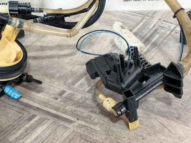 Насос топливный в бак Range Rover L322 3.6 дизель