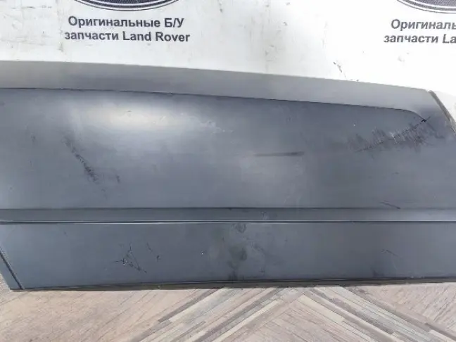 Молдинг стойки задний правый Range Rover 3 L322