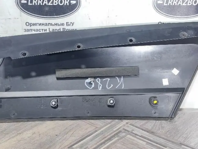 Молдинг стойки задний правый Range Rover 3 L322