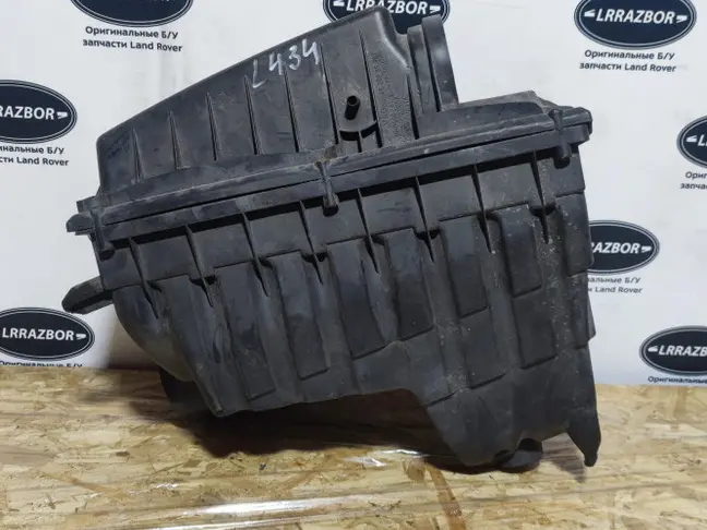 Корпус воздушного фильтра Range Rover L322 3.6