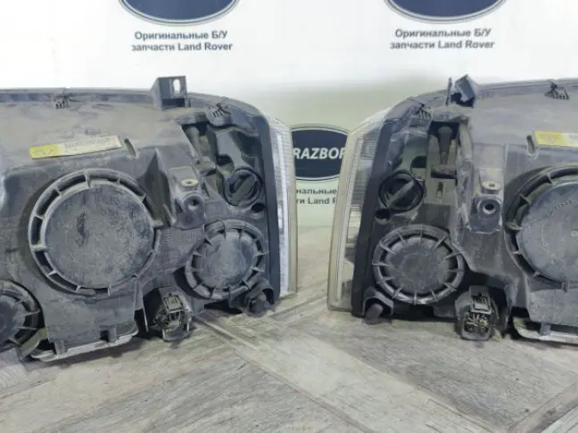 Фары комплект Range Rover 3 L322 2005-2009 ксенон