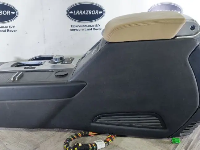 Консоль подлокотник Range Rover 3 L322 2007-2012