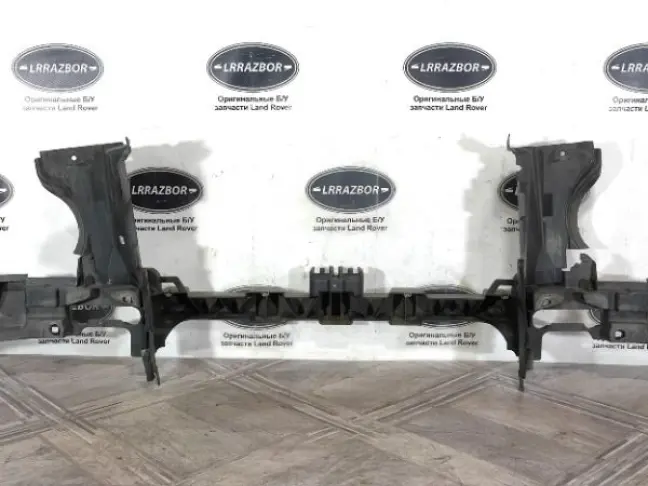 Кронштейн переднего бампера Land Rover L322 05-09