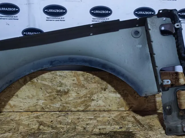 Крыло переднее правое Range Rover 3 L322 05-12