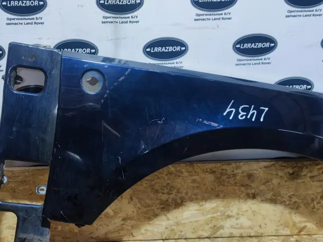 Крыло переднее правое Range Rover 3 L322 05-12