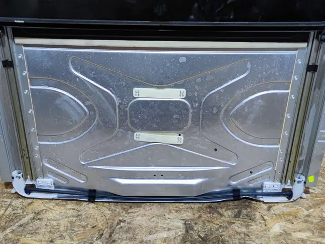 Люк в сборе Range Rover L322 2002-2012