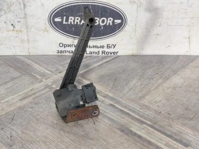 Датчик положения кузова Range Rover L322 05-09