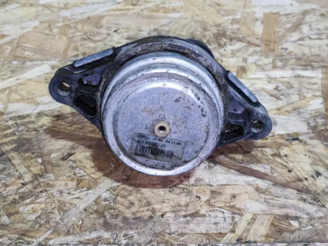 Подушка ДВС правая Range Rover L322 3.6