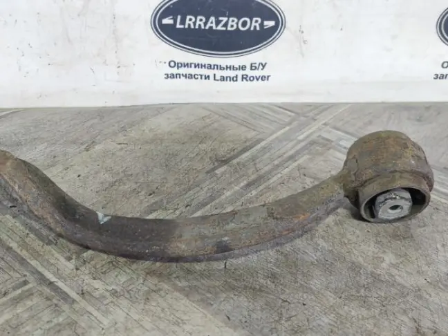 Рычаг передний нижний левый Range Rover L322 02-12