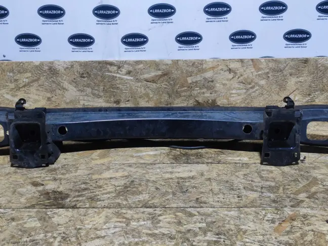 Усилитель переднего бампера Range Rover L322 05-09