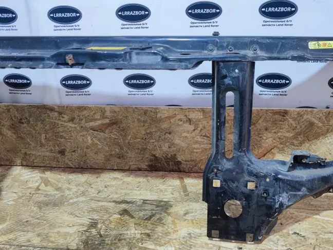 Панель передняя телевизор Range Rover L322 07-12
