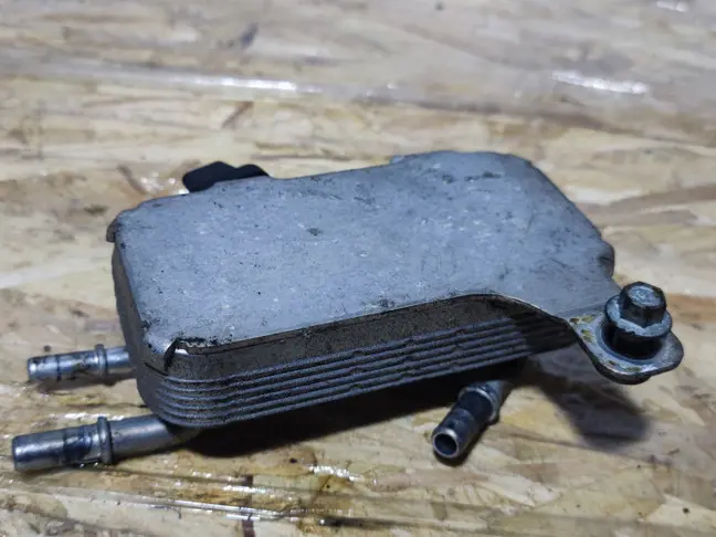 Топливный радиатор Range Rover 3 L322 3.6