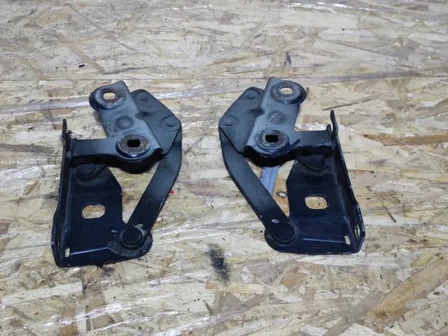 Петли капота пара Range Rover 3 L322 3.6
