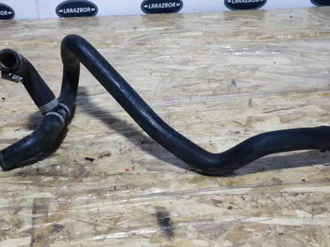 Патрубок охлаждения Range Rover 3 L322 3.6