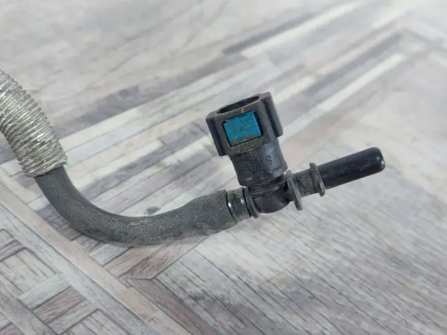 Топливная трубка Range Rover 3 L322 L320 3.6