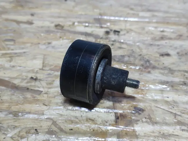 Ролик паразитный ремня Range Rover 3 L322 3.6