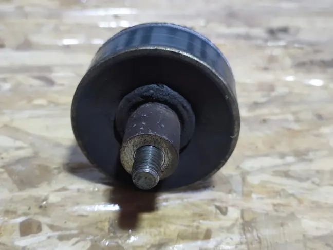 Ролик паразитный ремня Range Rover 3 L322 3.6