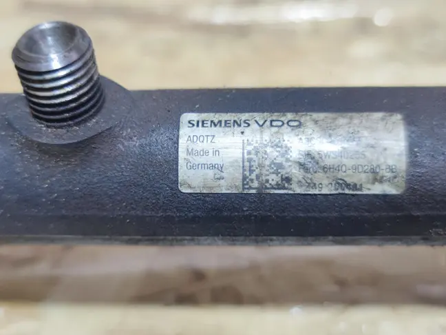 Датчик давления топлива Range Rover 3 L322 3.6