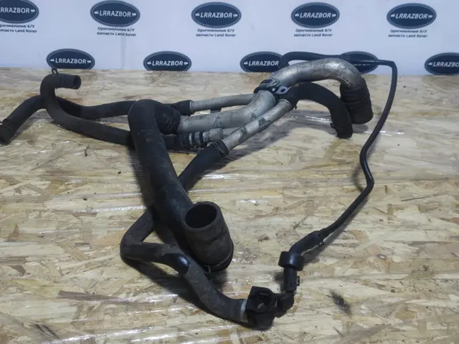 Патрубок охлаждения Range Rover 3 L322 3.6 дизель