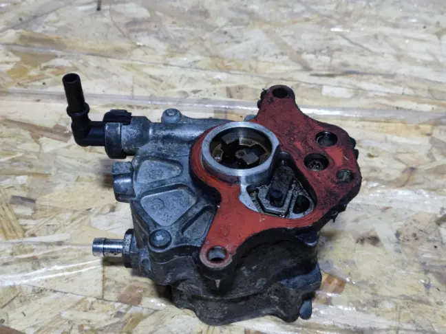 Вакуумный насос Range Rover 3 L322 05-09 3.6