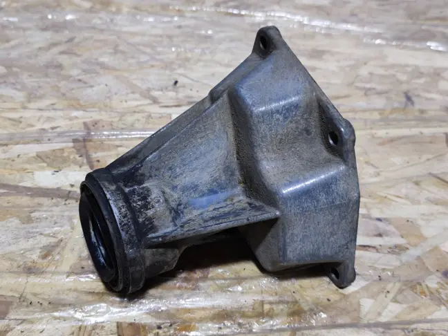 Кронштейн привода Range Rover 3 L322 05-09