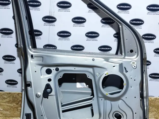 Дверь передняя левая Land Rover Freelander 2 2.2