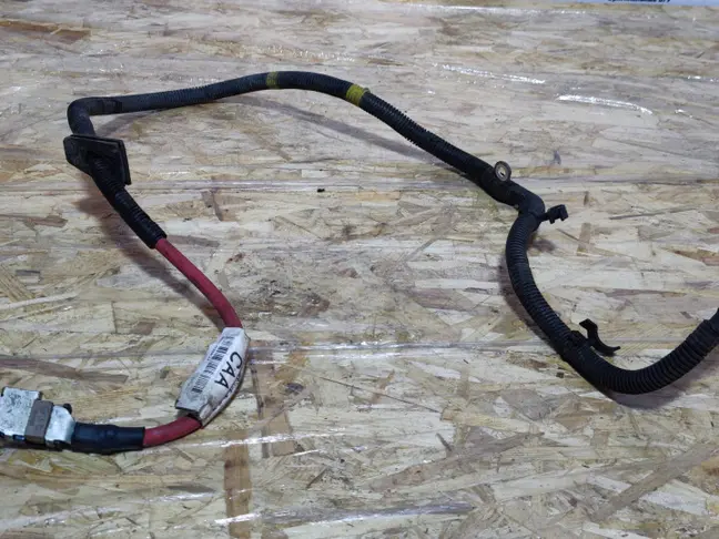 Кабель силовой Land Rover Freelander 2 2.2