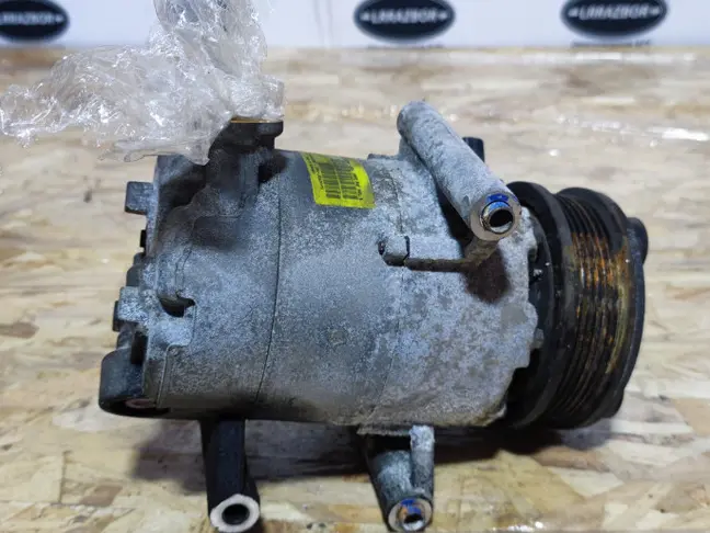 Компрессор кондиционера Land Rover Freelander 2