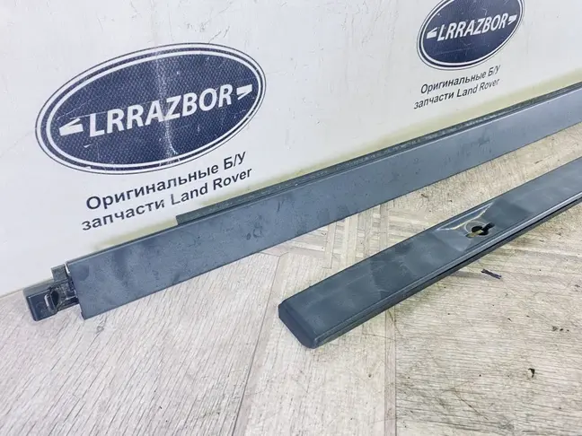 Молдинг крыши левый Land Rover Freelander 2