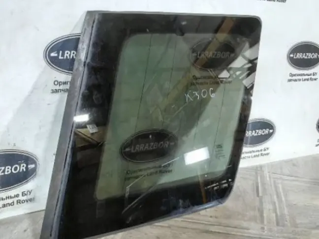 Стекло багажника правое Land Rover Freelander 2