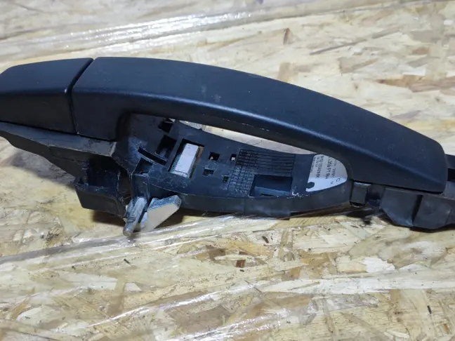 Ручка передняя правая Land Rover Freelander 2