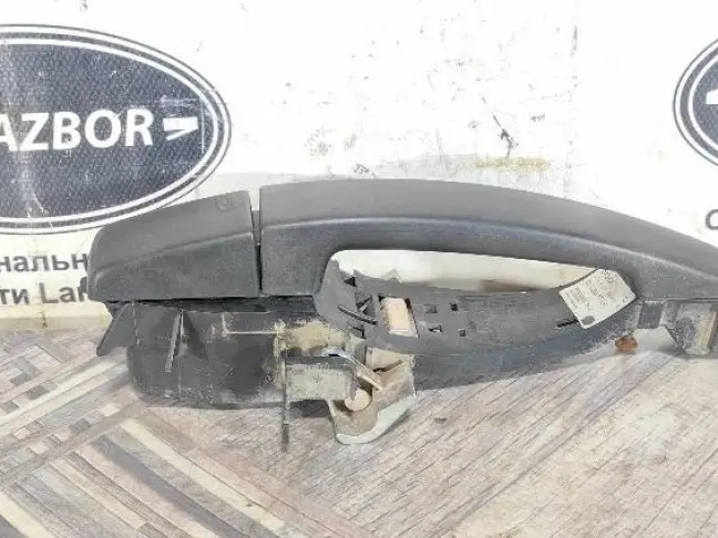 Ручка передняя левая Land Rover Freelander 2 L359