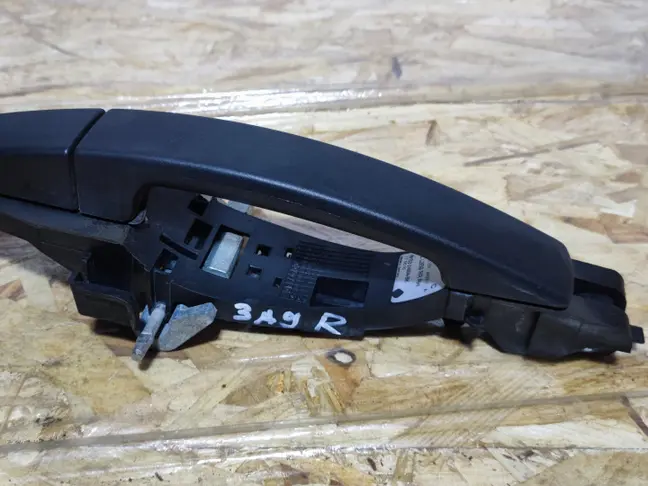 Ручка задняя правая Land Rover Freelander 2