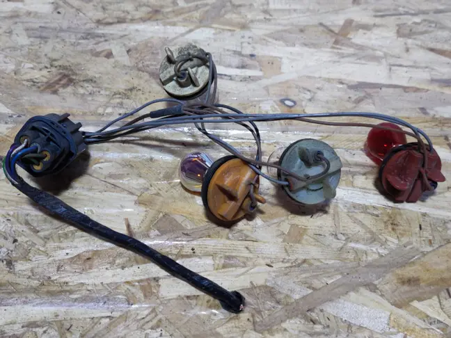 Проводка фонаря Land Rover Freelander 2 2.2