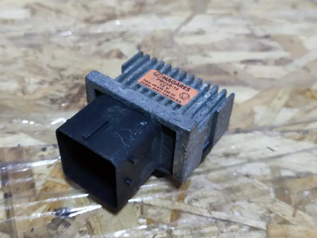 Блок свечей накала Land Rover Freelander 2 2.2