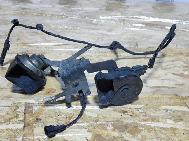 Сигнал звуковой Land Rover Freelander 2.2