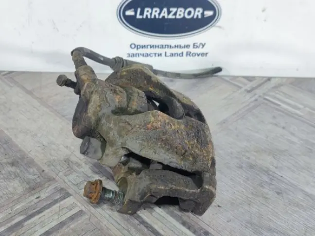 Суппорт левый передний Land Rover Freelander 2 2.2