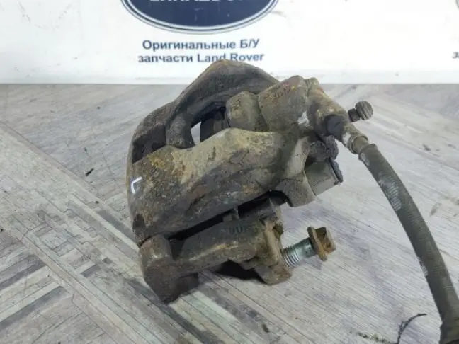 Суппорт левый передний Land Rover Freelander 2 2.2