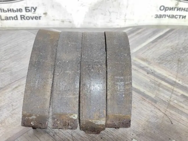 Механизм ручника 2 стороны Land Rover Freelander 2